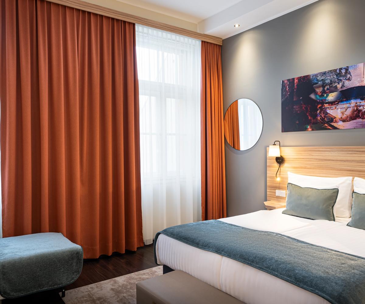 Hotel Leonardo Boutique Center